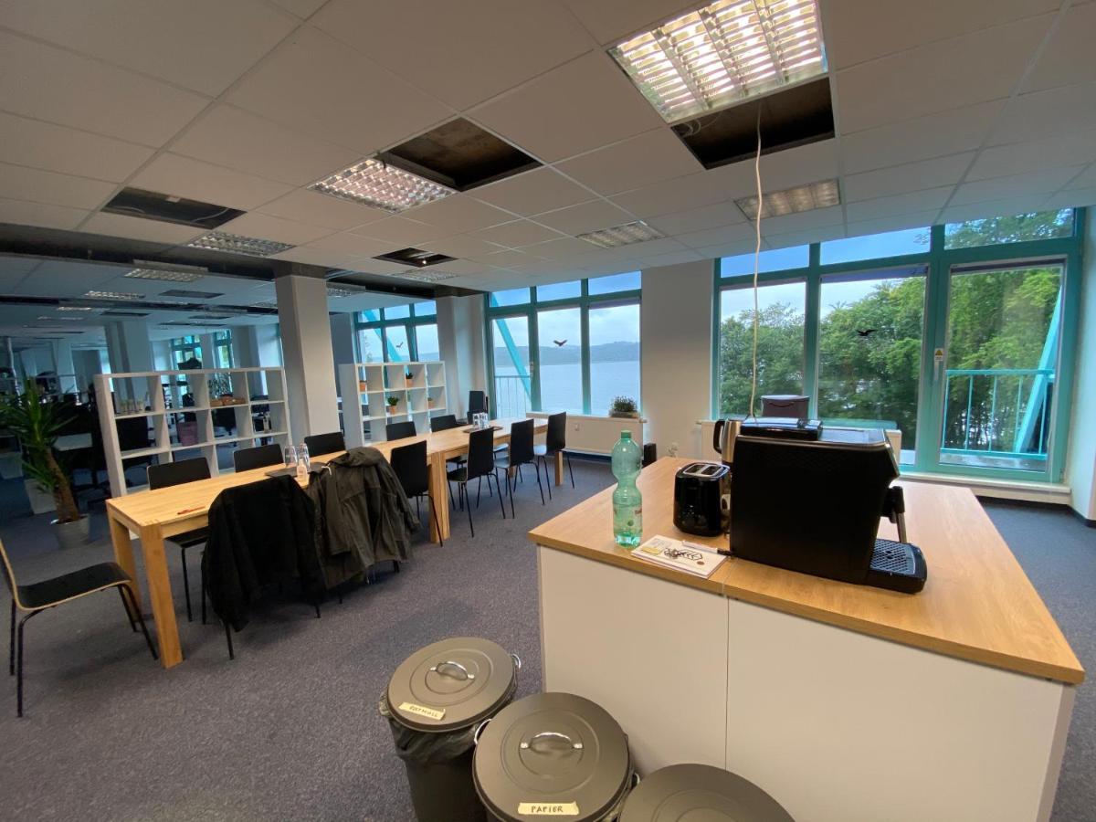Project Bay - Workation / Coworking Vandrehjem Lietzow Eksteriør billede