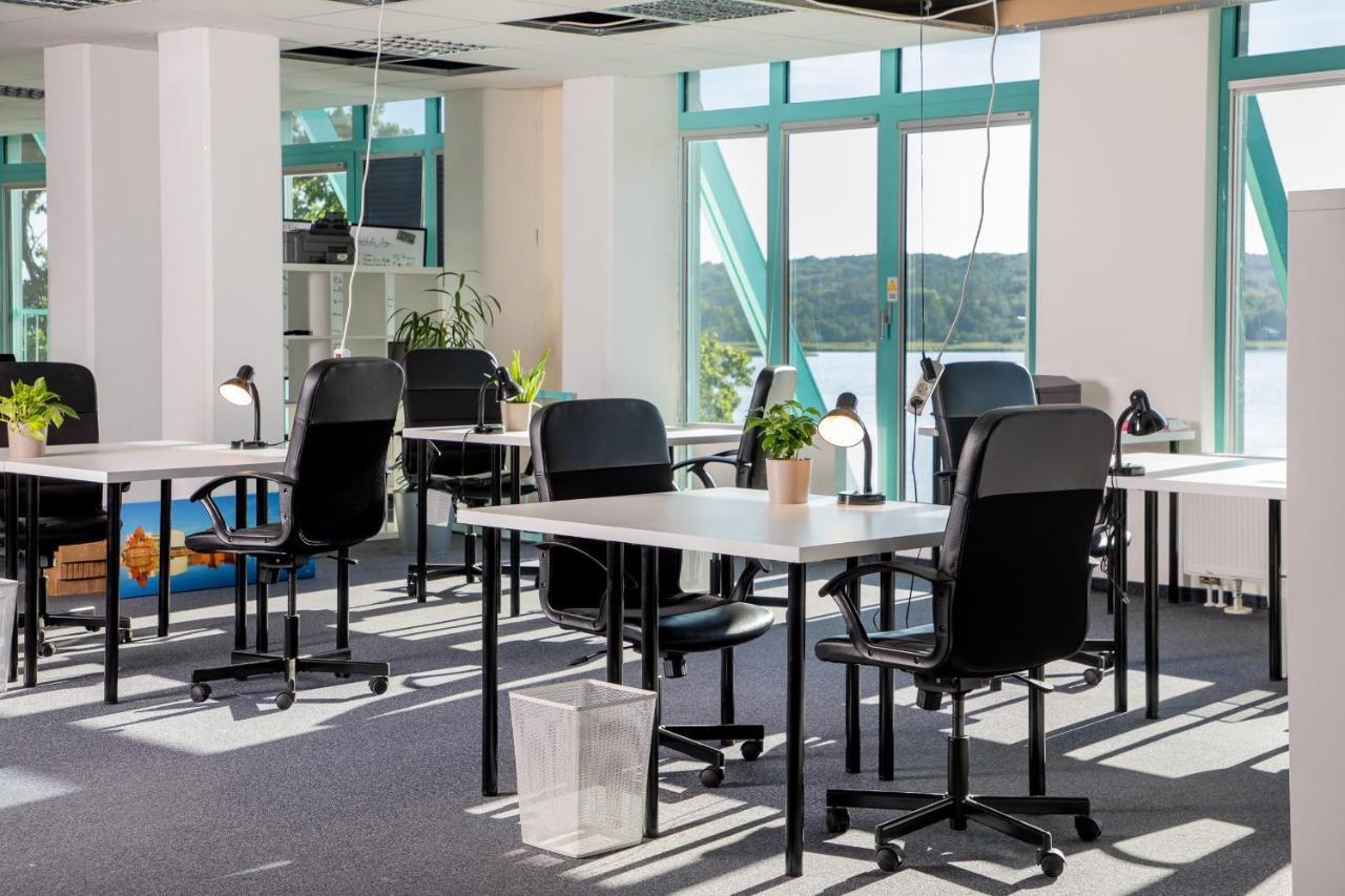 Project Bay - Workation / Coworking Vandrehjem Lietzow Eksteriør billede