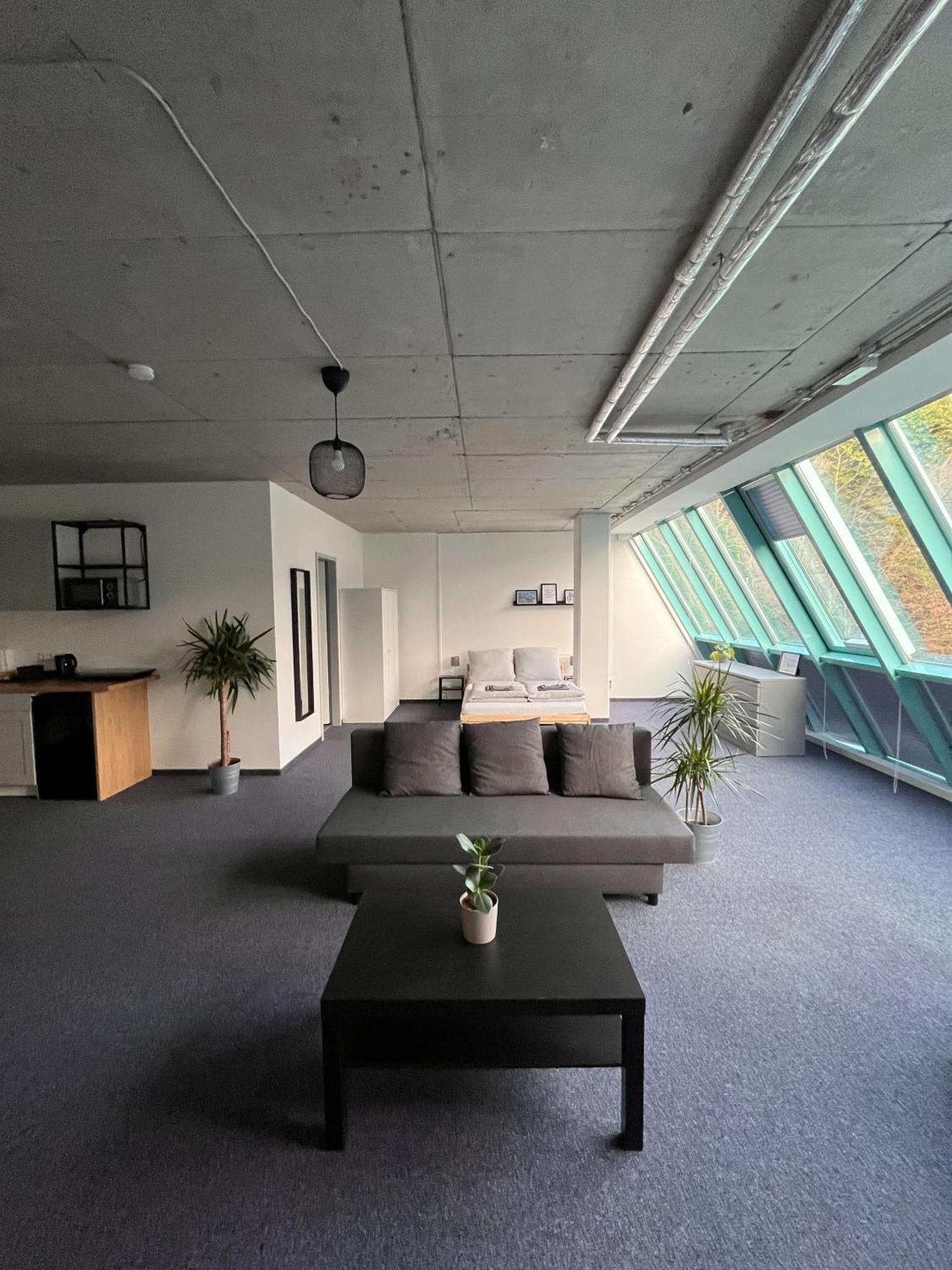 Project Bay - Workation / Coworking Vandrehjem Lietzow Eksteriør billede